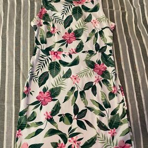Old Navy Mini Flower Dress (Medium)
